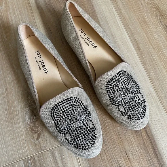 Jon Josef Womens Skulls Beige fabric Loafer Flats - Picture 1 of 6